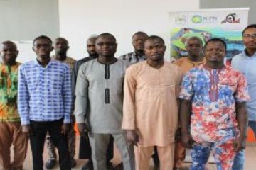 photo de famille à la sorie de l'atelier 