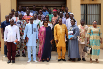 les participants à l'atelier se sont appropriés le guide pour une meilleure organisation des sessions CNaN et CRN
